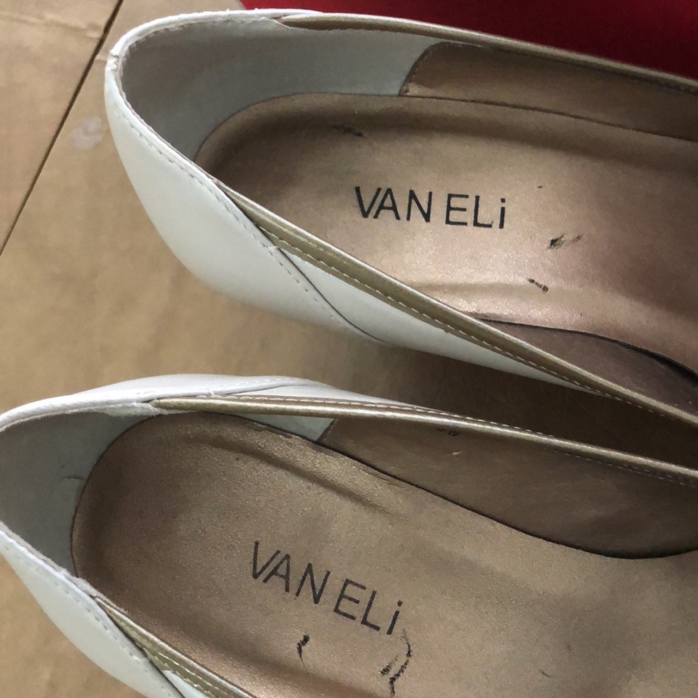 VANELI - ‘Maed’ Leather Peep Toe Bow Heels  - Sand - Picture 6 of 9